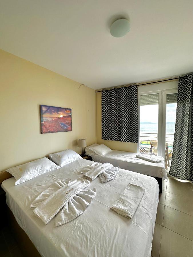 Rooms Elena Nea Poteidaia Exterior photo