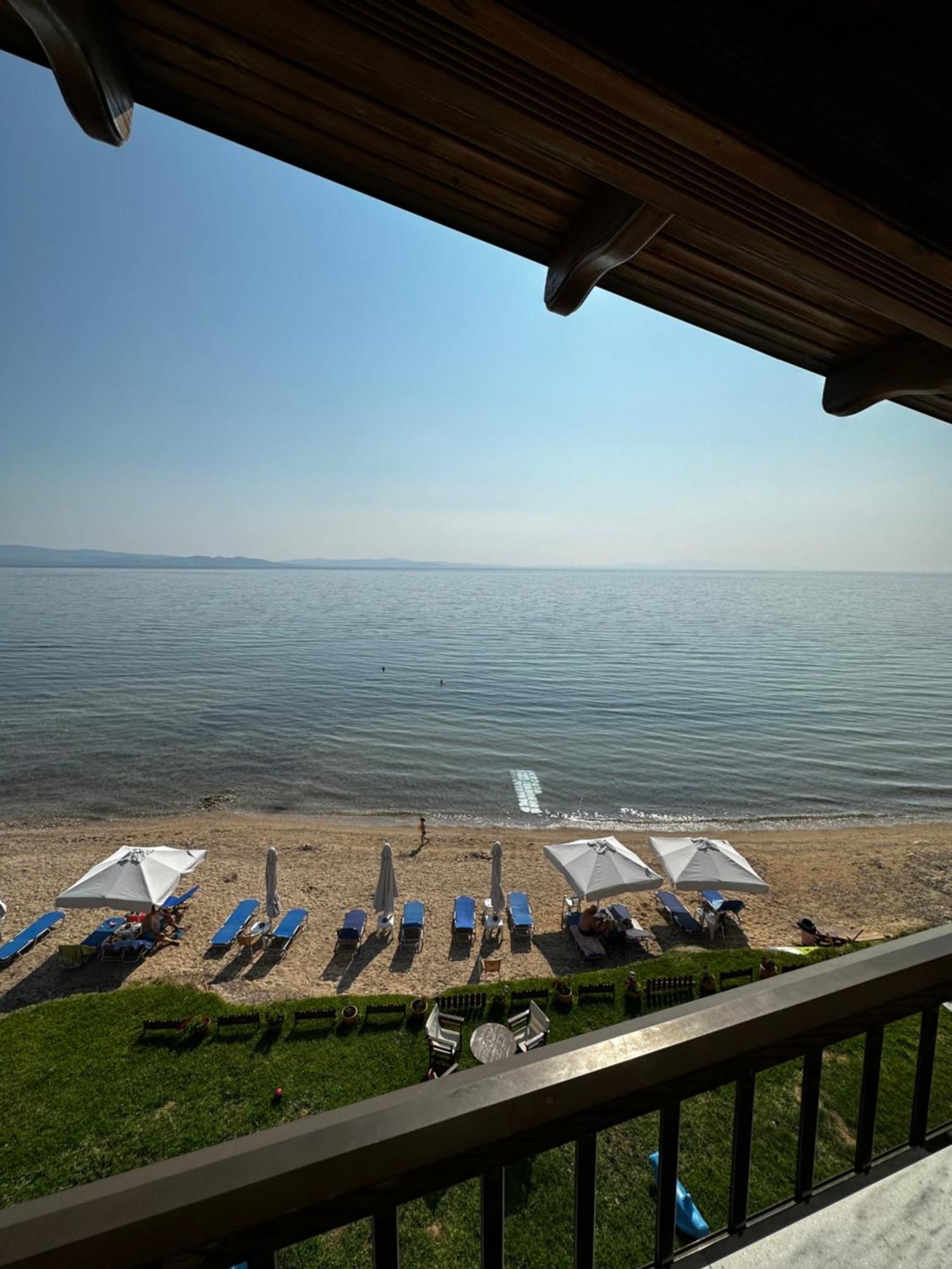 Rooms Elena Nea Poteidaia Exterior photo