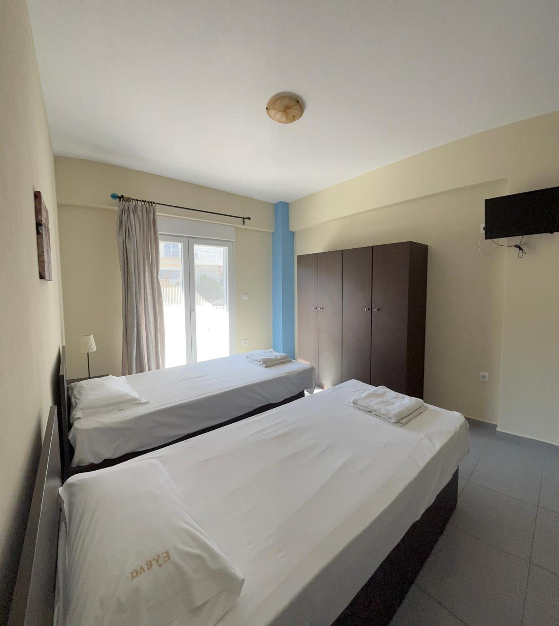 Rooms Elena Nea Poteidaia Exterior photo
